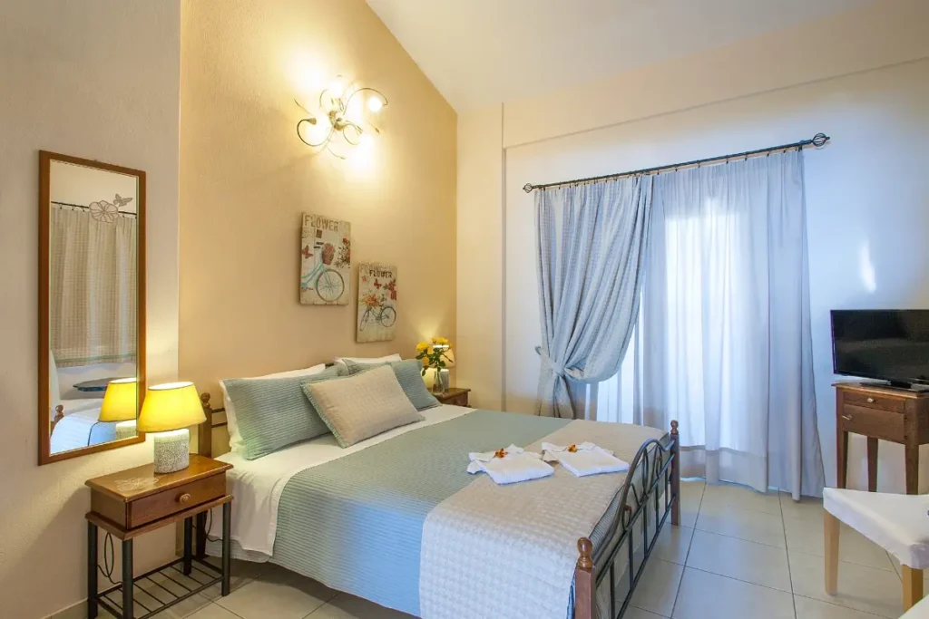 deluxe triple room maisonette 1