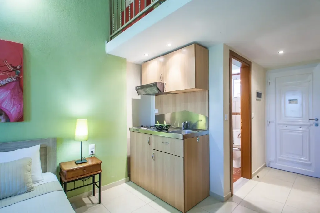 deluxe triple room maisonette 4