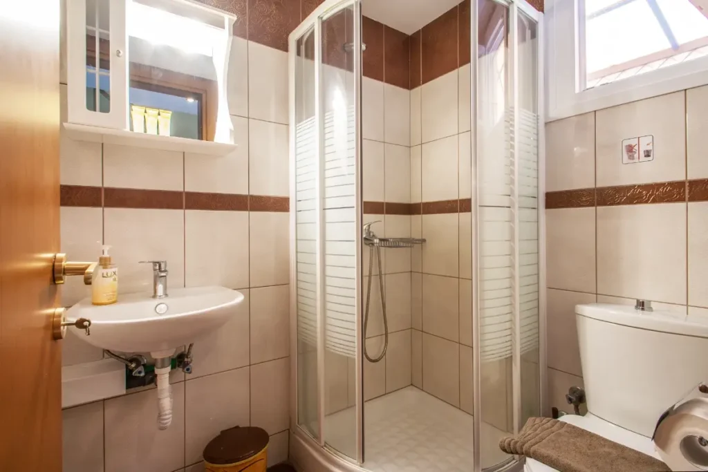 deluxe triple room maisonette 8